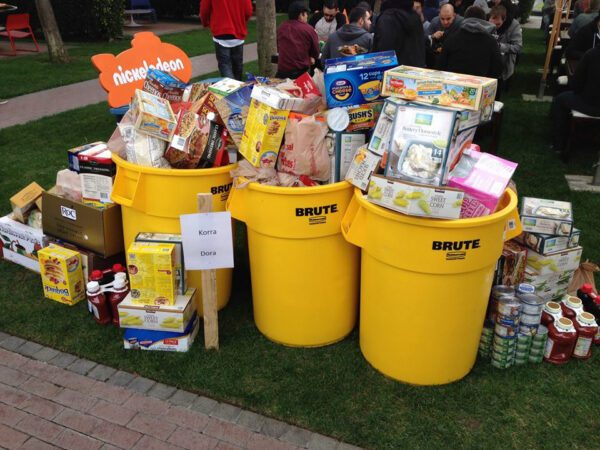 Legend of Korra and Dora the Explorer team food donations. (Photo Courtesy of Nickeodeon)