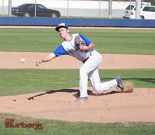 Alex Minnick threw an effective five innings for the Bulldogs (Photo by Dick Dornan)