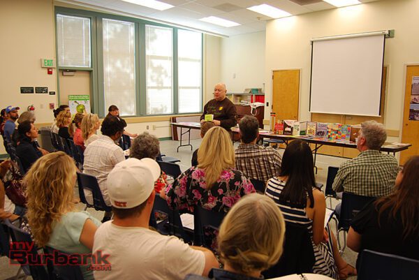 Nathan Levy addresses the GATE conference audience. (Photo By Lisa Paredes)