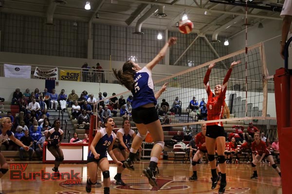 Burbank Girls Volleyball Looks to Regain League Title