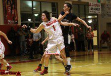 Davina Del Castillo fights for position against Peninsula (Photo by Ross A. Benson)