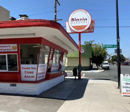 Blazin’ Burgers ‘N Fried Chicken Heats Up Burbank With All Vegan Menu