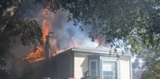 Burbank Firefighters Work Quickly to Knockdown House Fire