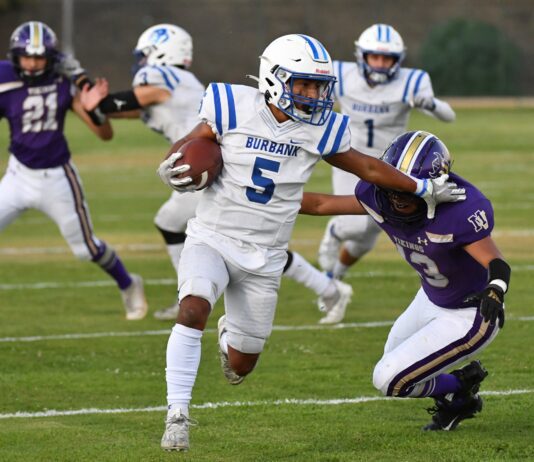 Burbank Football Has No Trouble With Unfamiliar Foe