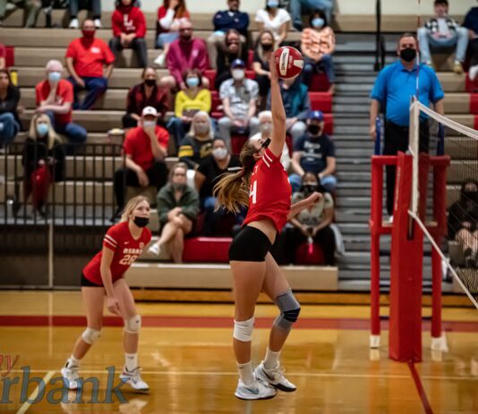 Burroughs Girls Volleyball Loses To Mission Viejo In CIF Playoffs