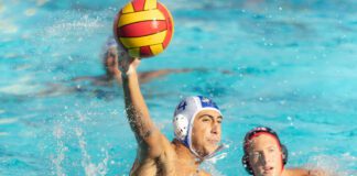 Burbank Boys Water Polo Waltzes Past Cathedral 18-6