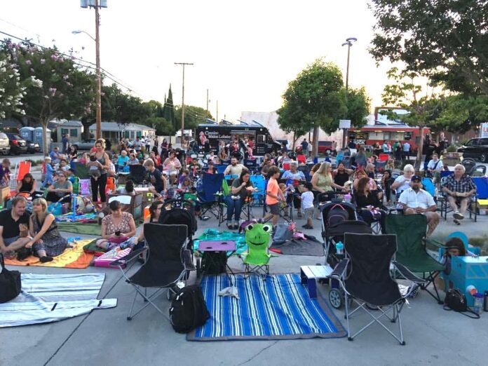 Free Outdoor Movie This Saturday At UMe Credit Union MyBurbank