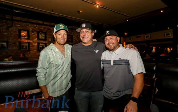 Petros & Money Show @ BJ's Burbank (© Ross A Benson)