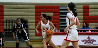 Burroughs Girls Hoopsters Sputter Against Hart