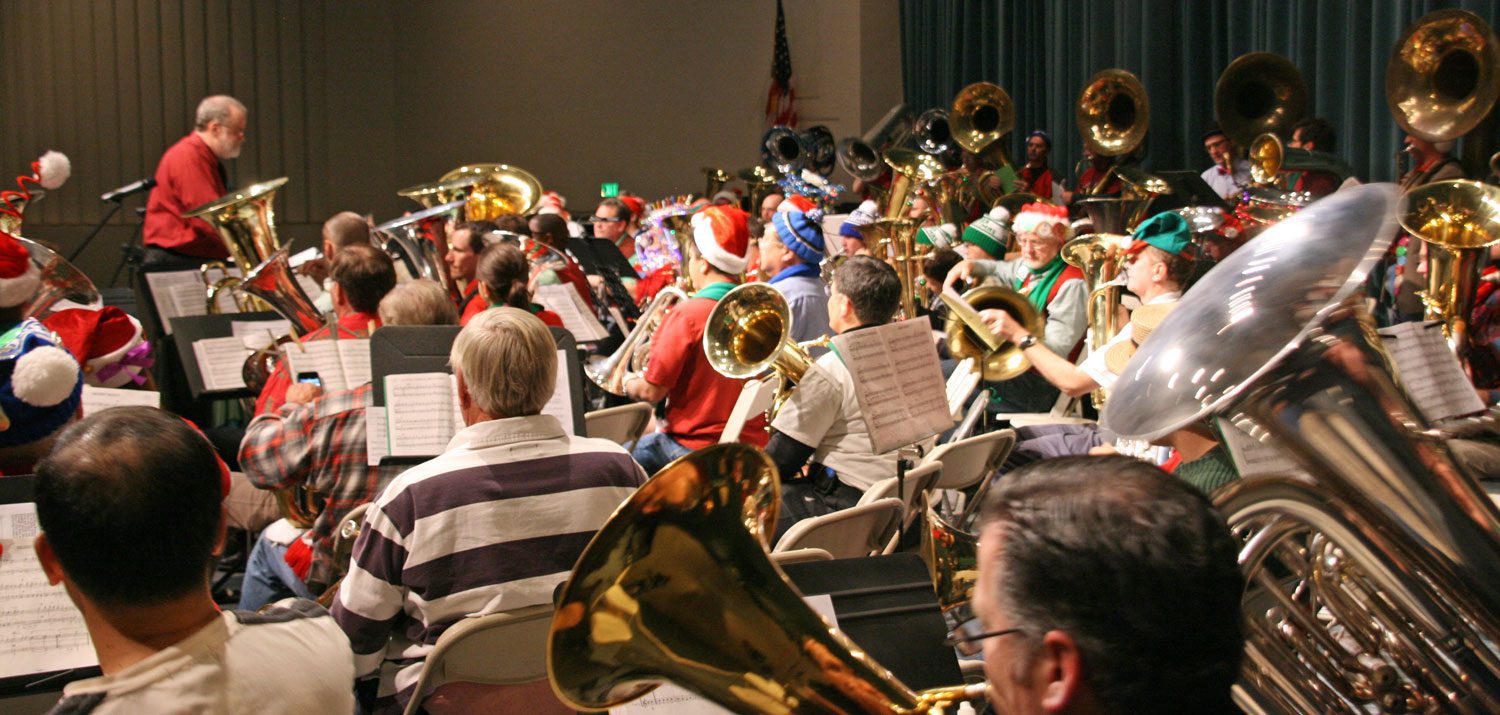 2023洛杉矶快乐的圣诞节音乐会：100个大号喇叭共庆佳节！