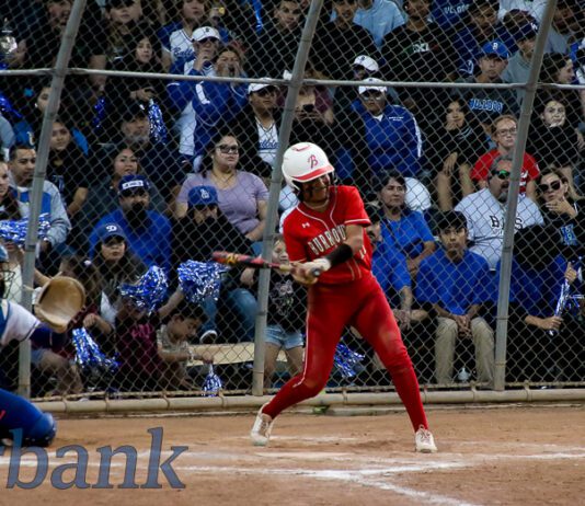 Burroughs Softball Beats Burbank, Wins League Title