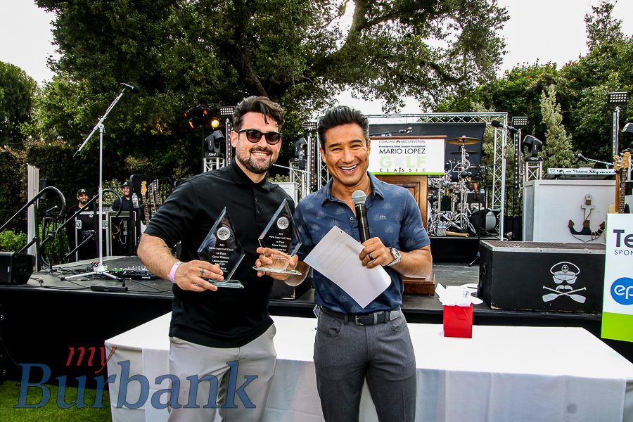 Mario Lopez Golf Classic Raises Funds for 'Minutes Matter' Campaign -  Burbank Leader