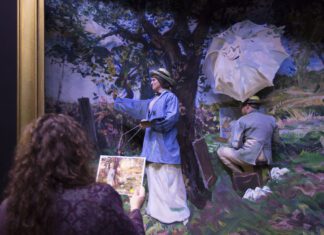 Laguna Beach’s Sawdust Art Festival and Pageant of the Masters