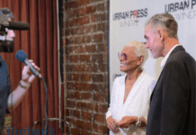 Dionne Warwick Visits Burbank to Sing with Pianist Todd Hunter at Urban Press Winery