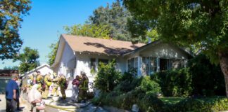 Firefighters Quickly Knock Down Fire at East San Jose Home