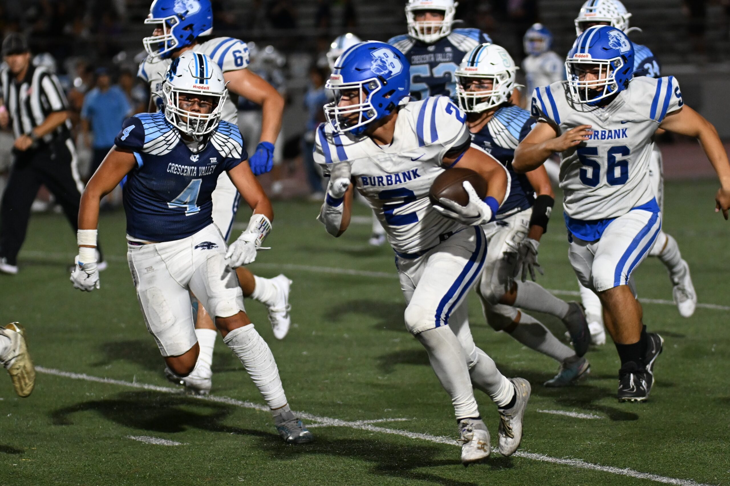 Photos: Burbank High School beats Crescenta Valley High School football  37-20 – Daily News