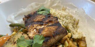 Tocaya Organica Serves Up Fresh, Colorful Dishes And Drinks x