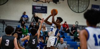 Burbank Boys Basketball Loses Late