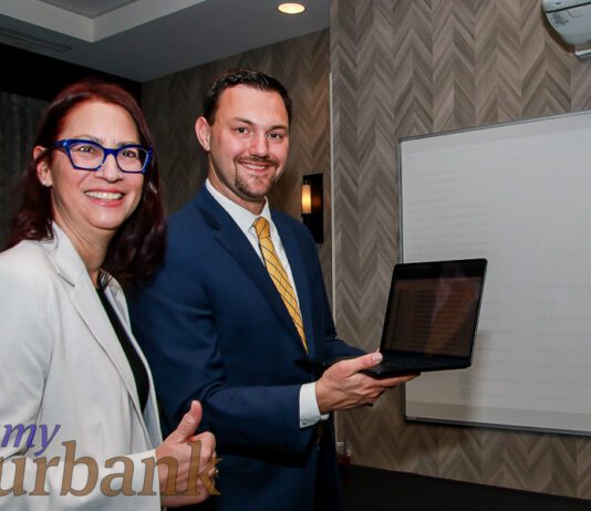 Schiff, Friedman, and Schultz All Move On to November General Election