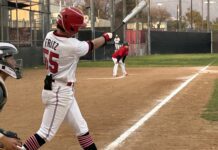 Burroughs Baseball Outlasts La Canada