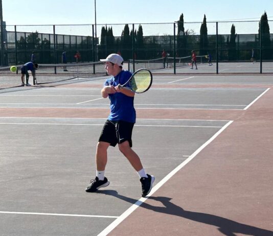 Burbank Boys’ Tennis Pulls Sweep on Burroughs