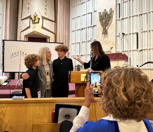 Burbank Religious and Community Leaders Gather for Holocaust Remembrance