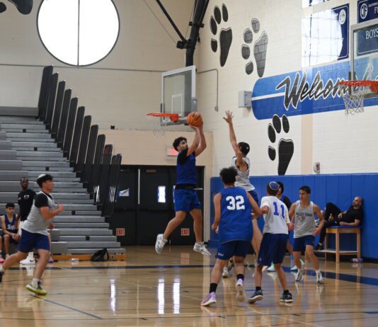 Burbank Boys Basketball Edges YULA 74-68
