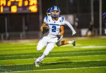 Burbank Football Blasts Visiting Crescenta Valley 52-7