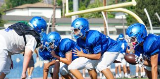 Burbank Football Preview: Bulldogs Have Unfinished Business