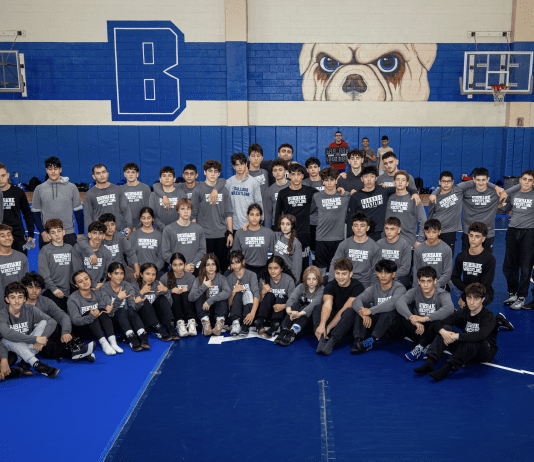 Wrestling Preview: Burbank Ready For Another Big Season