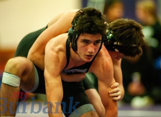 Burbank Wrestlers Blasts Hoover In Rio Hondo League Match 69-9