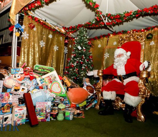 Tequilas Burbank Spreads Holiday Cheer at 12th Annual Toy Drive Supporting Local Families