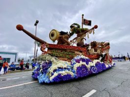 “All Paws On Deck” Burbank’s Rose Float Will be Coming Home An Award Winner