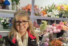 Kimberly Williams – Living Her Life With Flowers as The Enchanted Florist