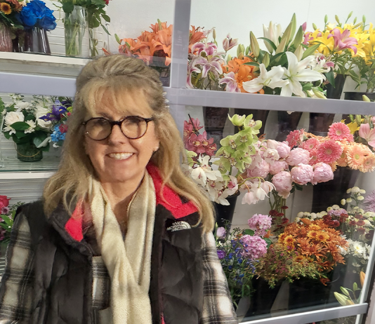 Kimberly Williams – Living Her Life With Flowers as The Enchanted Florist