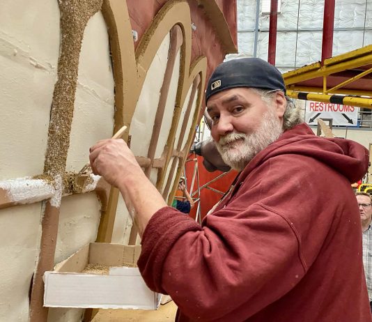 DAVE LOWE – Burbank’s Master of Public Art