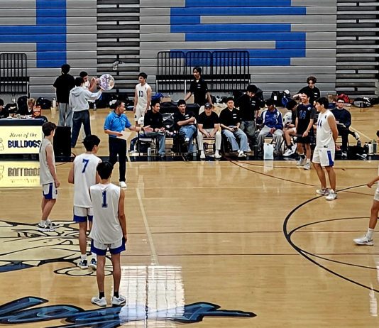 Burbank Boys Volleyball Sweeps Visiting Glendale