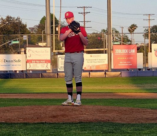 Burroughs Baseball Wallops Burbank 11-1