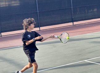 Burbank Boys Tennis Earns 12-6 Win Over Burroughs
