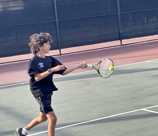 Burbank Boys Tennis Earns 12-6 Win Over Burroughs