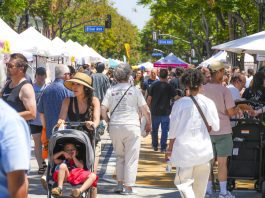Downtown Art Festival Attracts Thousands