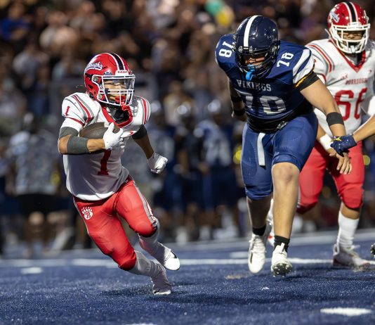 Burroughs Football Fails To Score Against Host Santa Monica