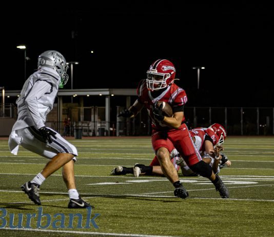 Burroughs Football Drills Gabrielino 35-7 In Boulder League Game